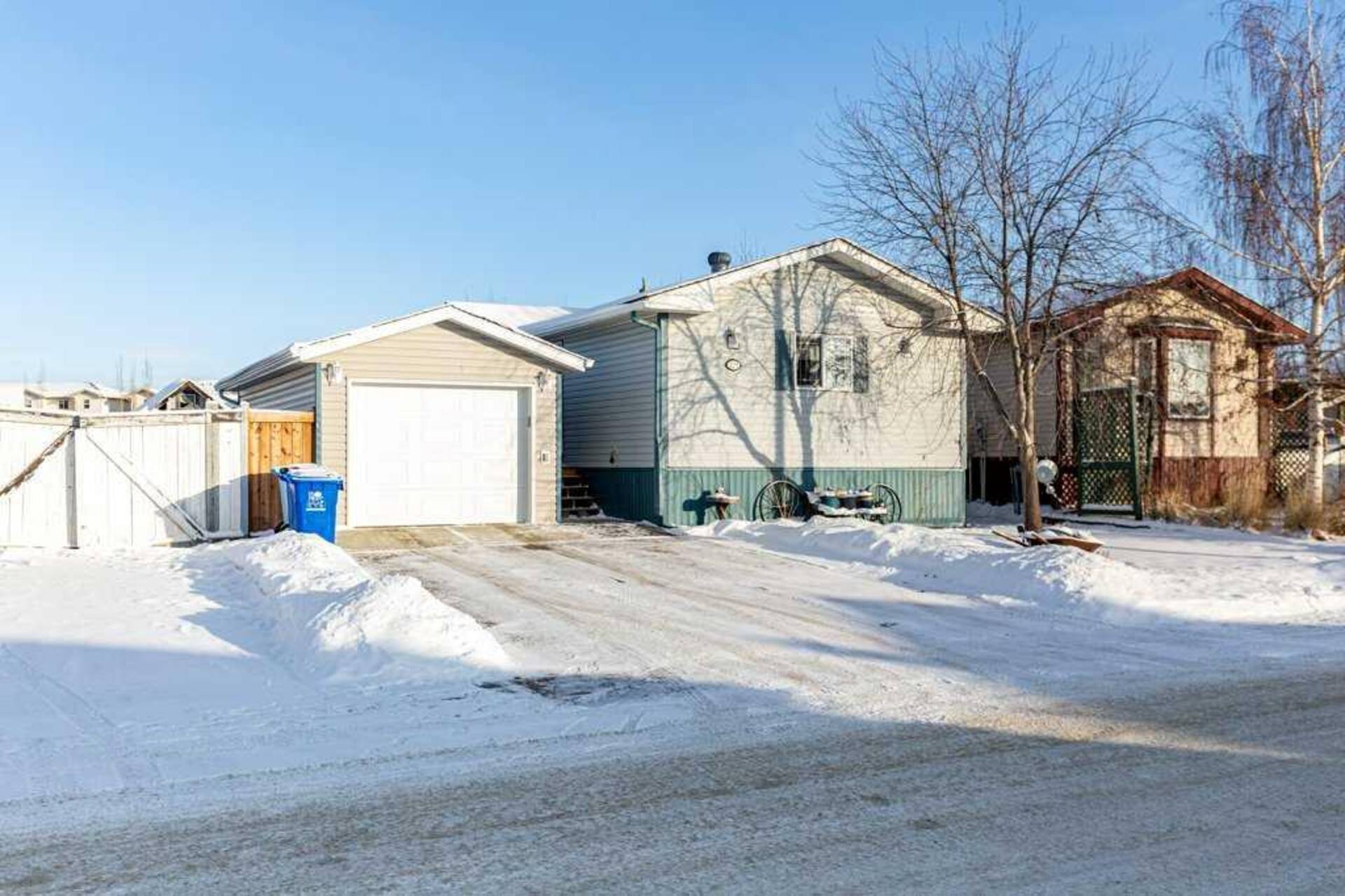 129 Mitchell Drive Fort McMurray