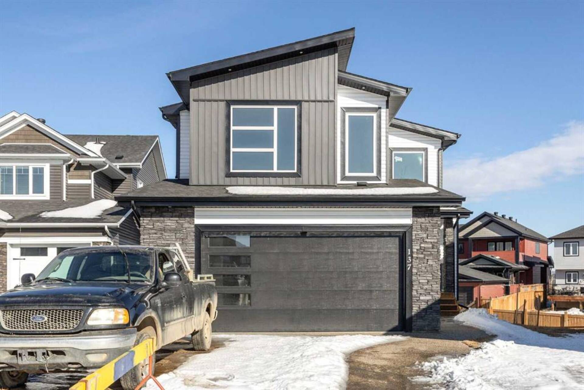 137 Shalestone Place Fort McMurray