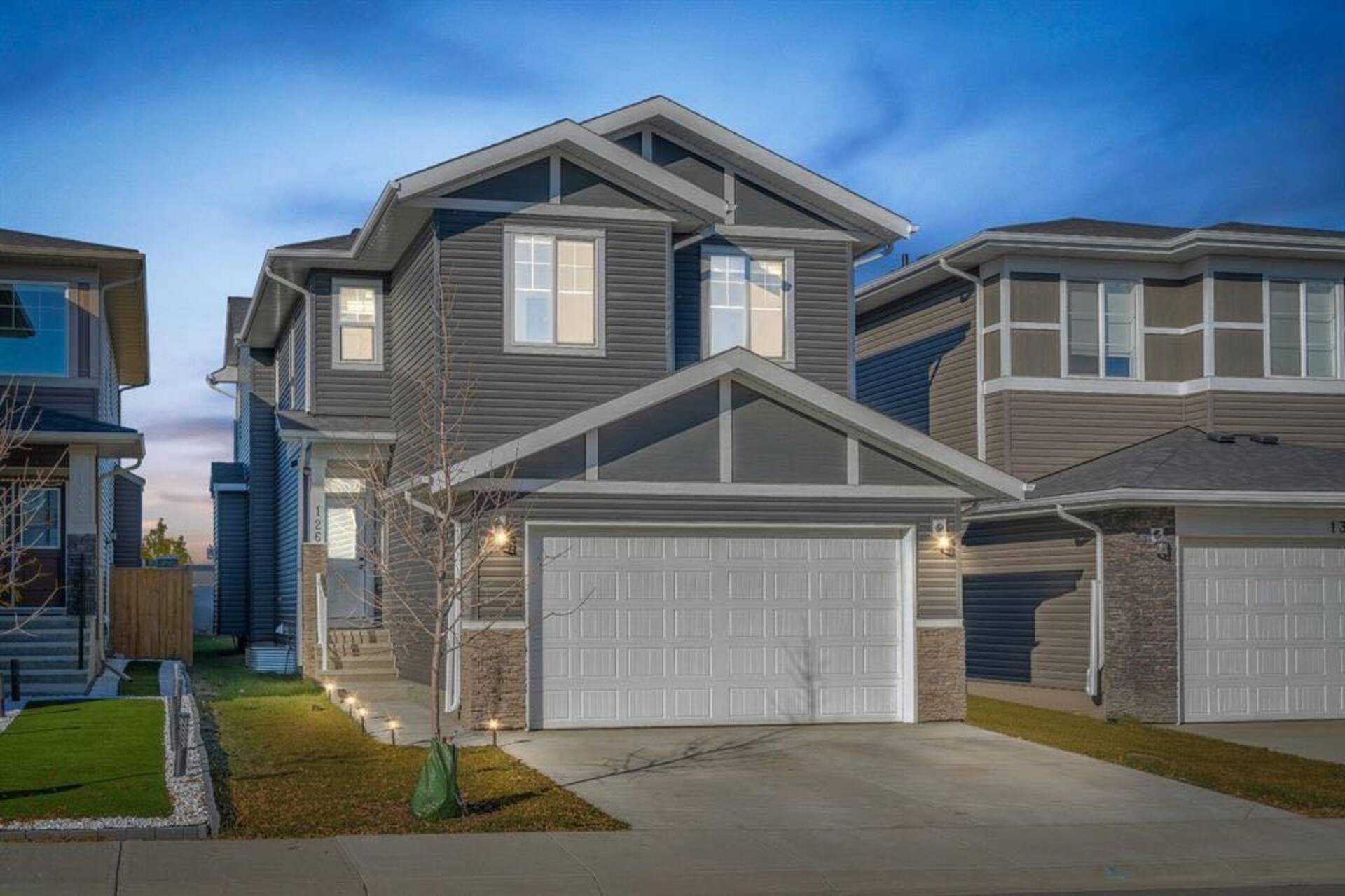 126 Creekside Way SW Calgary