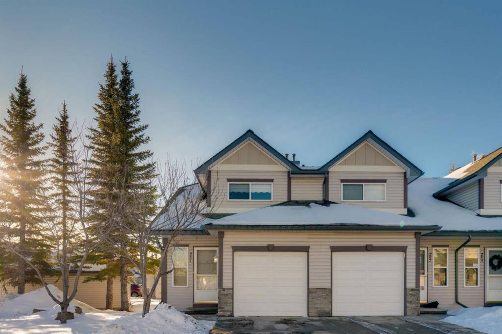 261 Millview Green SW Calgary