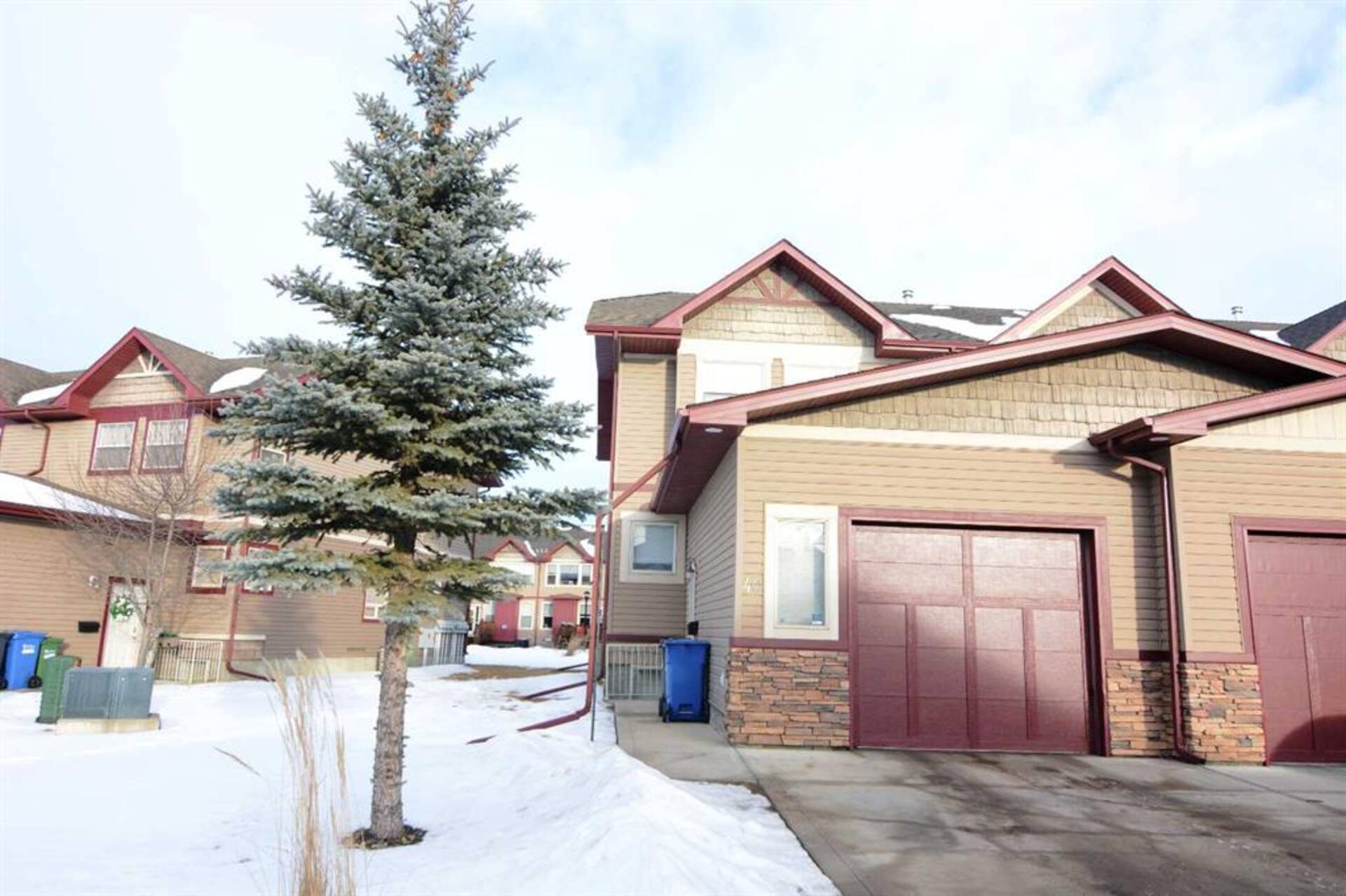 40, 45 Ironstone Drive Red Deer