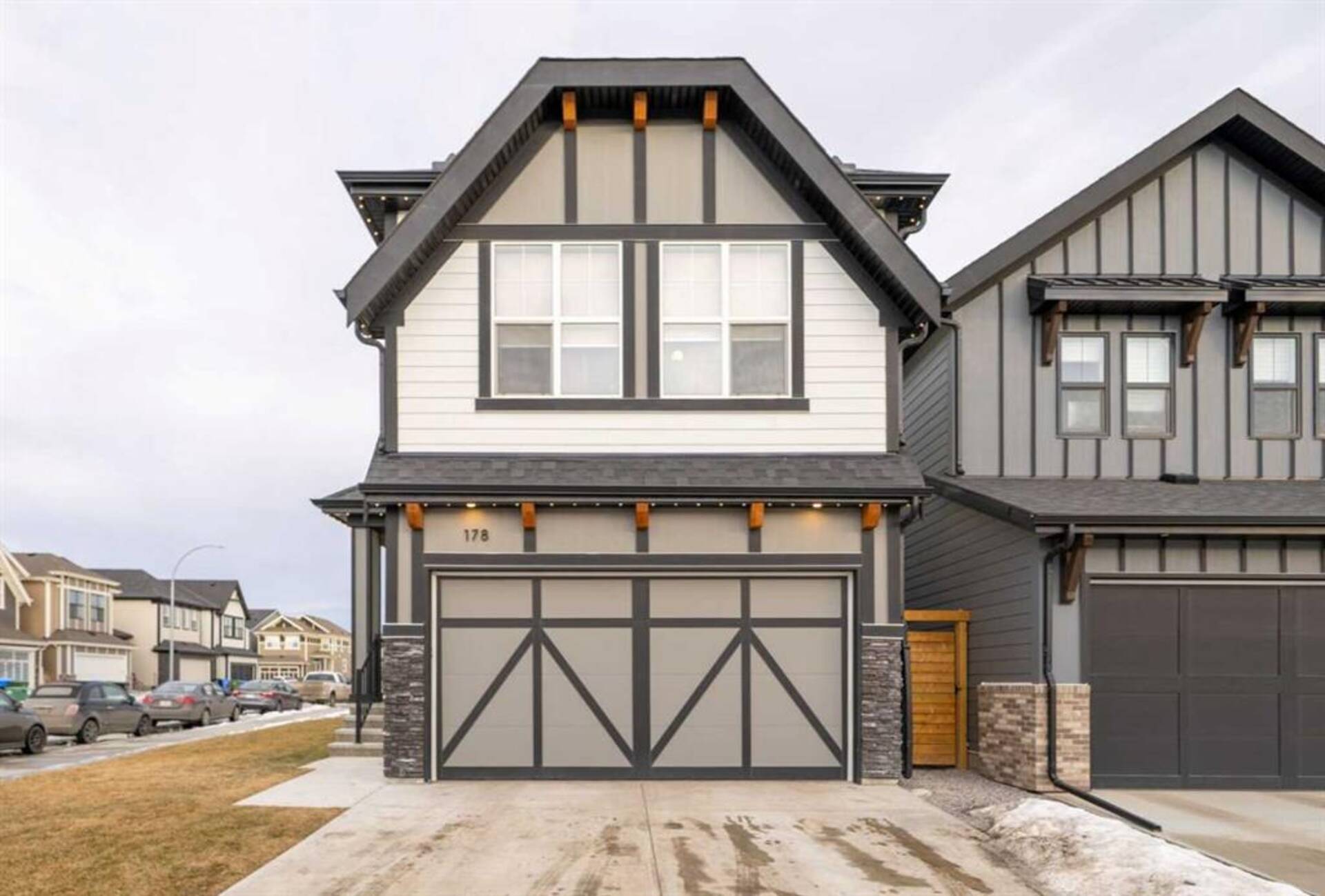 178 Arbour Lake Rise NW Calgary