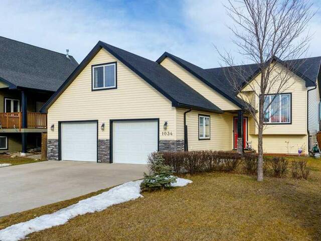 1034 Carriage Lane Drive Carstairs