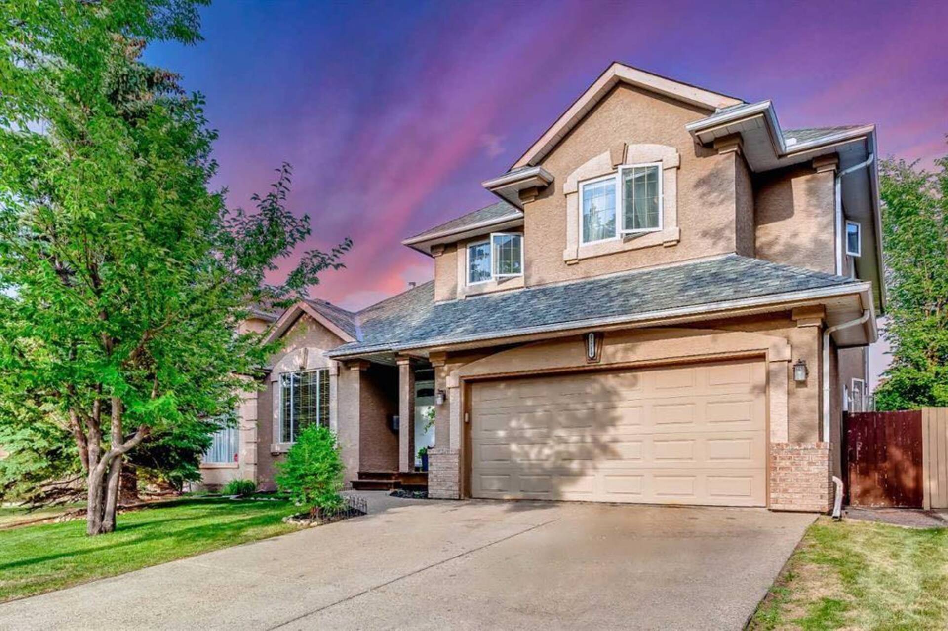 15718 Mckenzie Lake Way SE Calgary