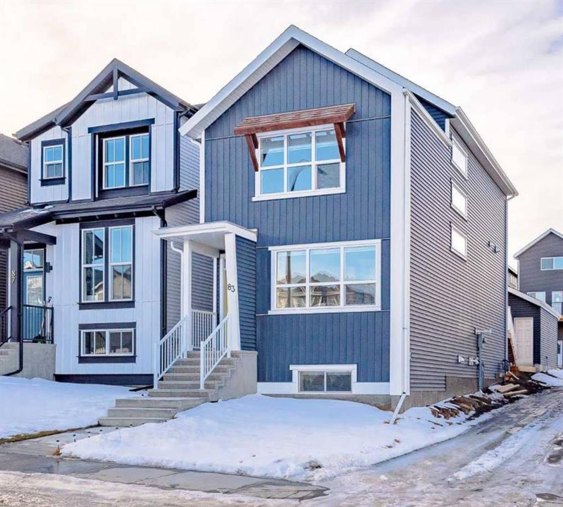 83 Aquila Way NW Calgary