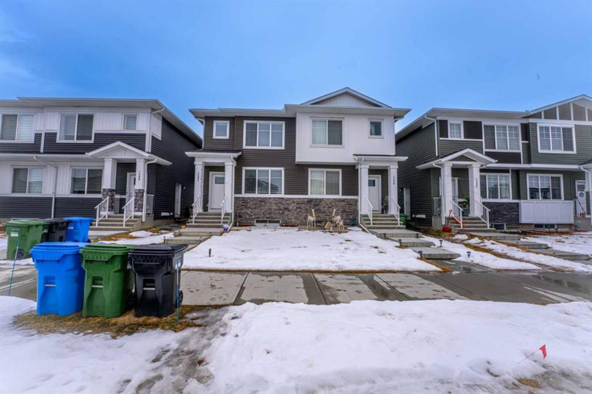 1292 CORNERSTONE Way NE Calgary