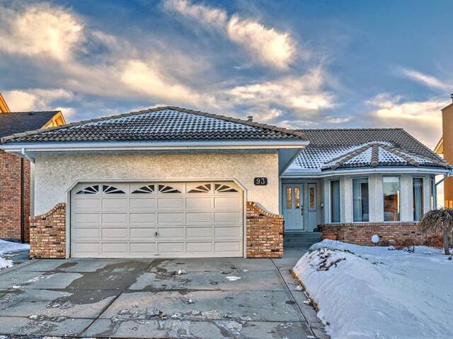 93 Edgeview Road NW Calgary