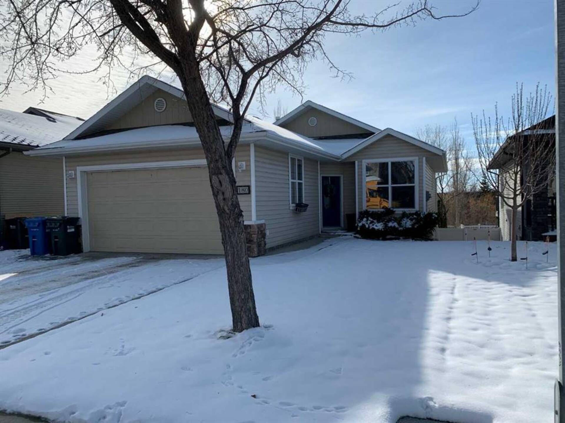 180 Wiley Crescent Red Deer