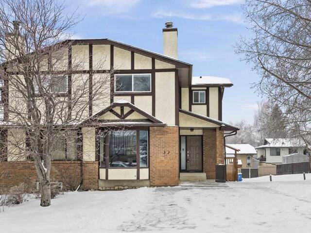 37 Edgewood Drive NW Calgary