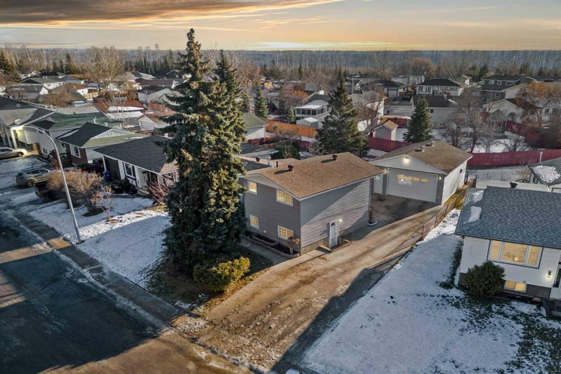 129 Hinge Road Fort McMurray