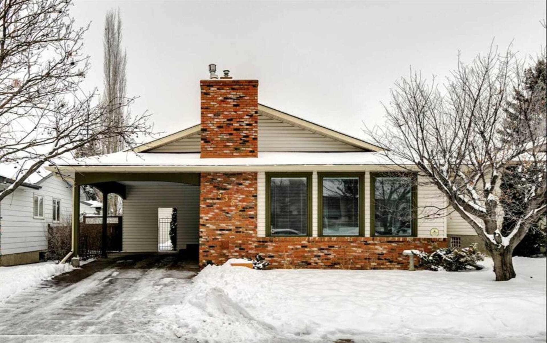 5339 Silverdale Drive NW Calgary