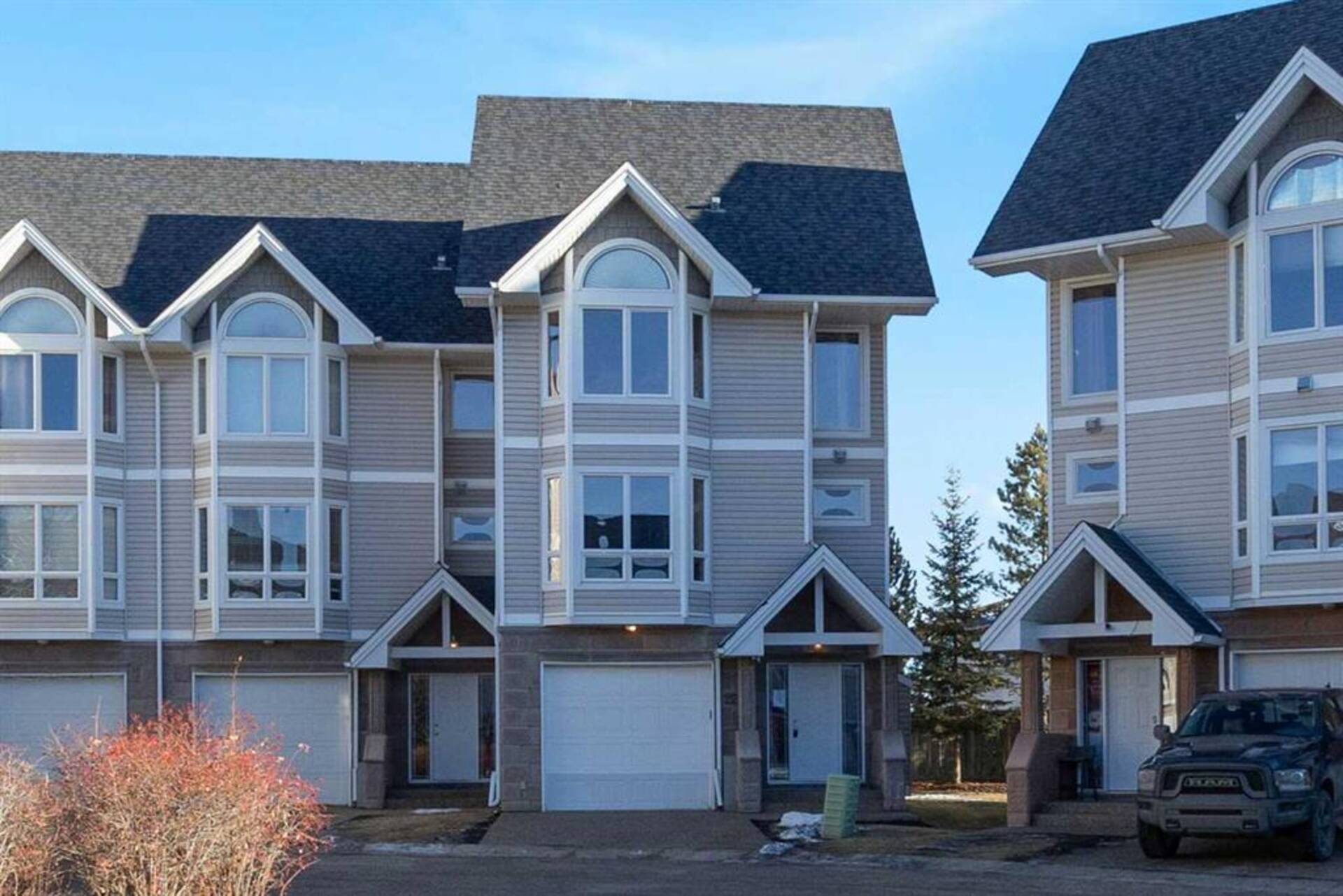 22, 98 Wilson Drive Fort McMurray