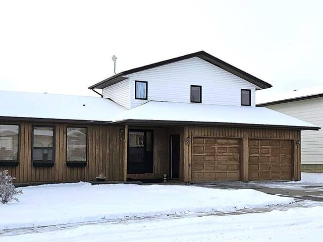 705 Royal Drive Trochu