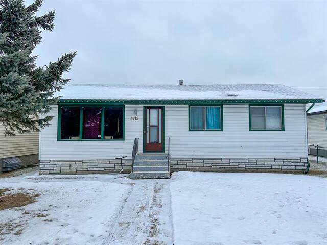 4719 55 Avenue Whitecourt