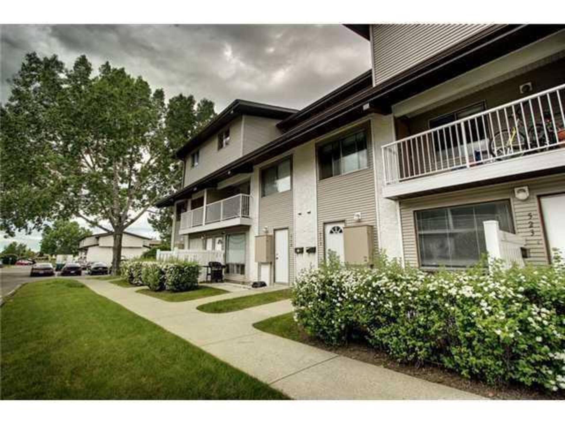 513, 200 Brookpark Drive SW Calgary