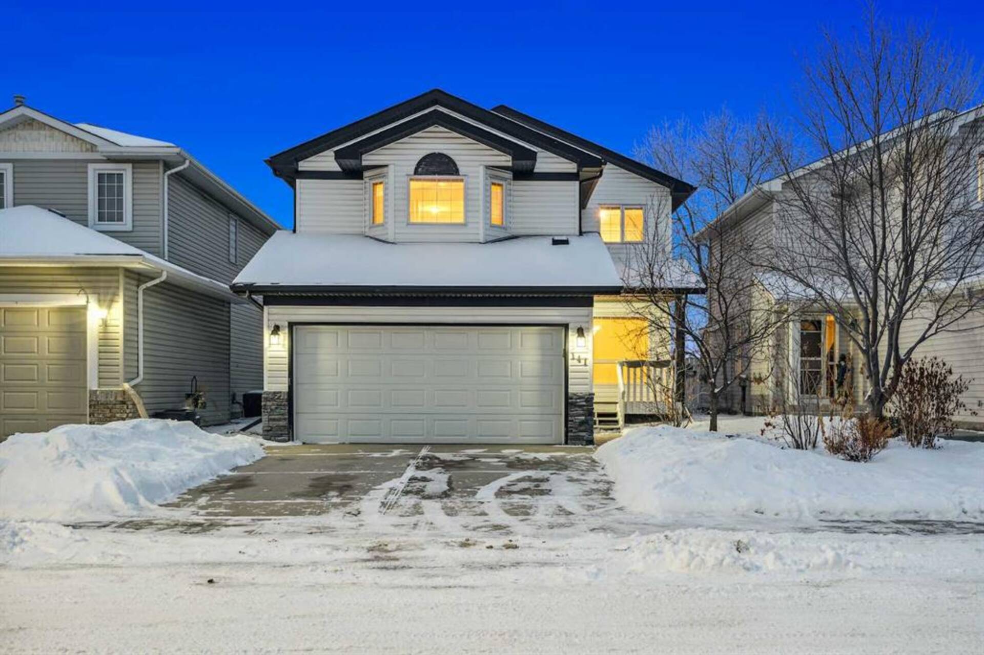 141 Douglas Ridge Circle SE Calgary