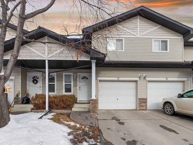 204, 760 Railway Gate SW Airdrie