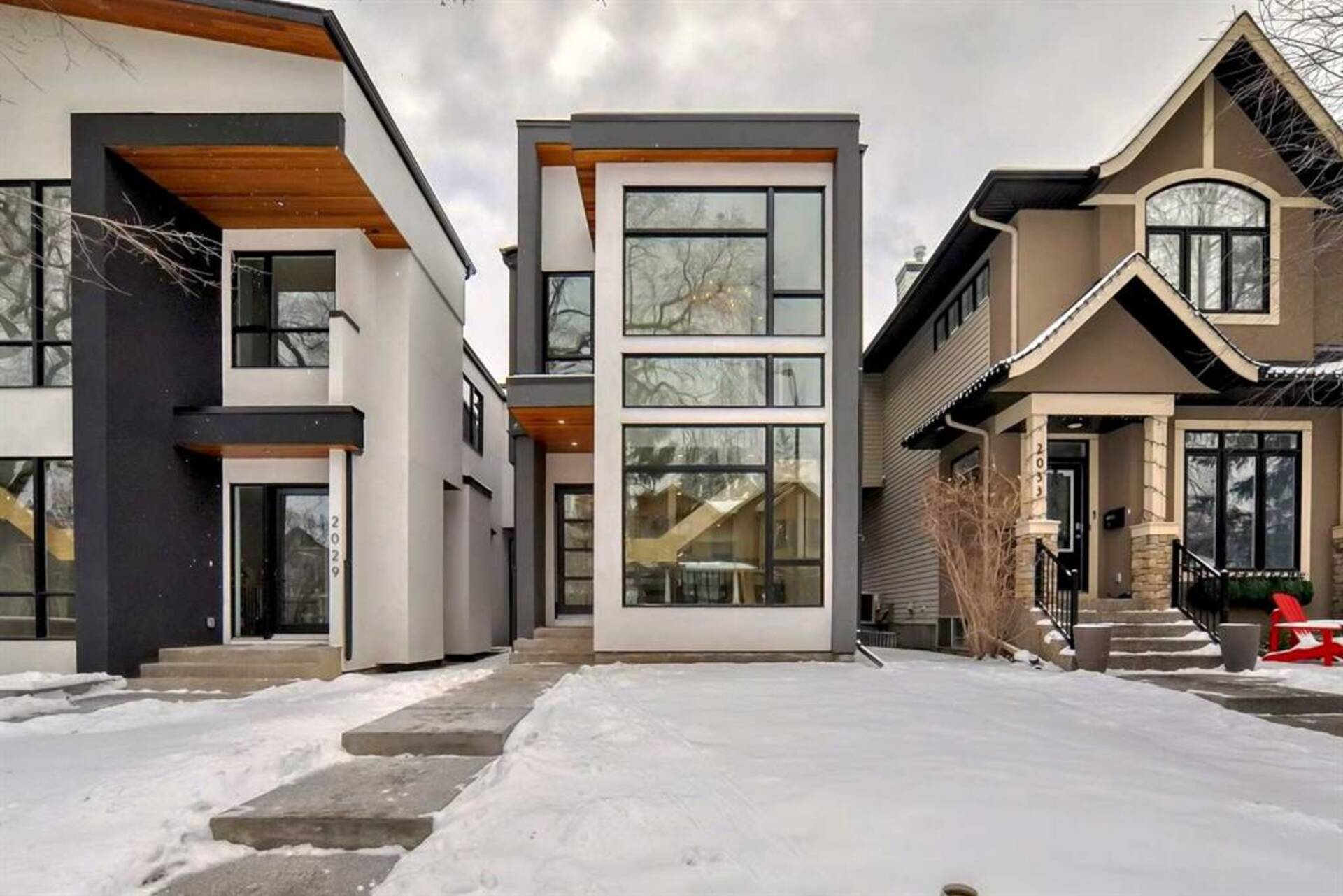 2031 47 Avenue SW Calgary