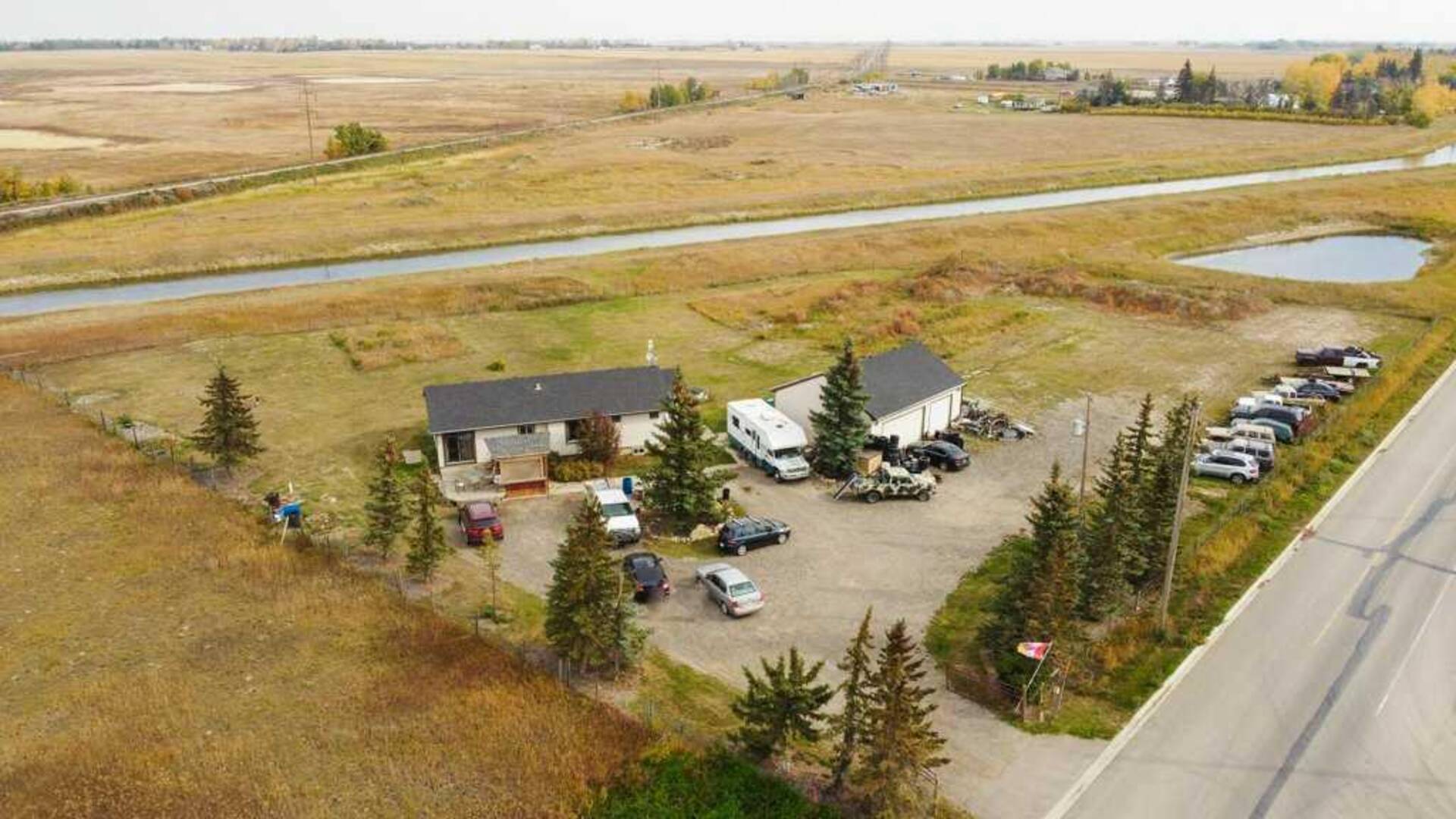 280260 Township Road 240 Chestermere