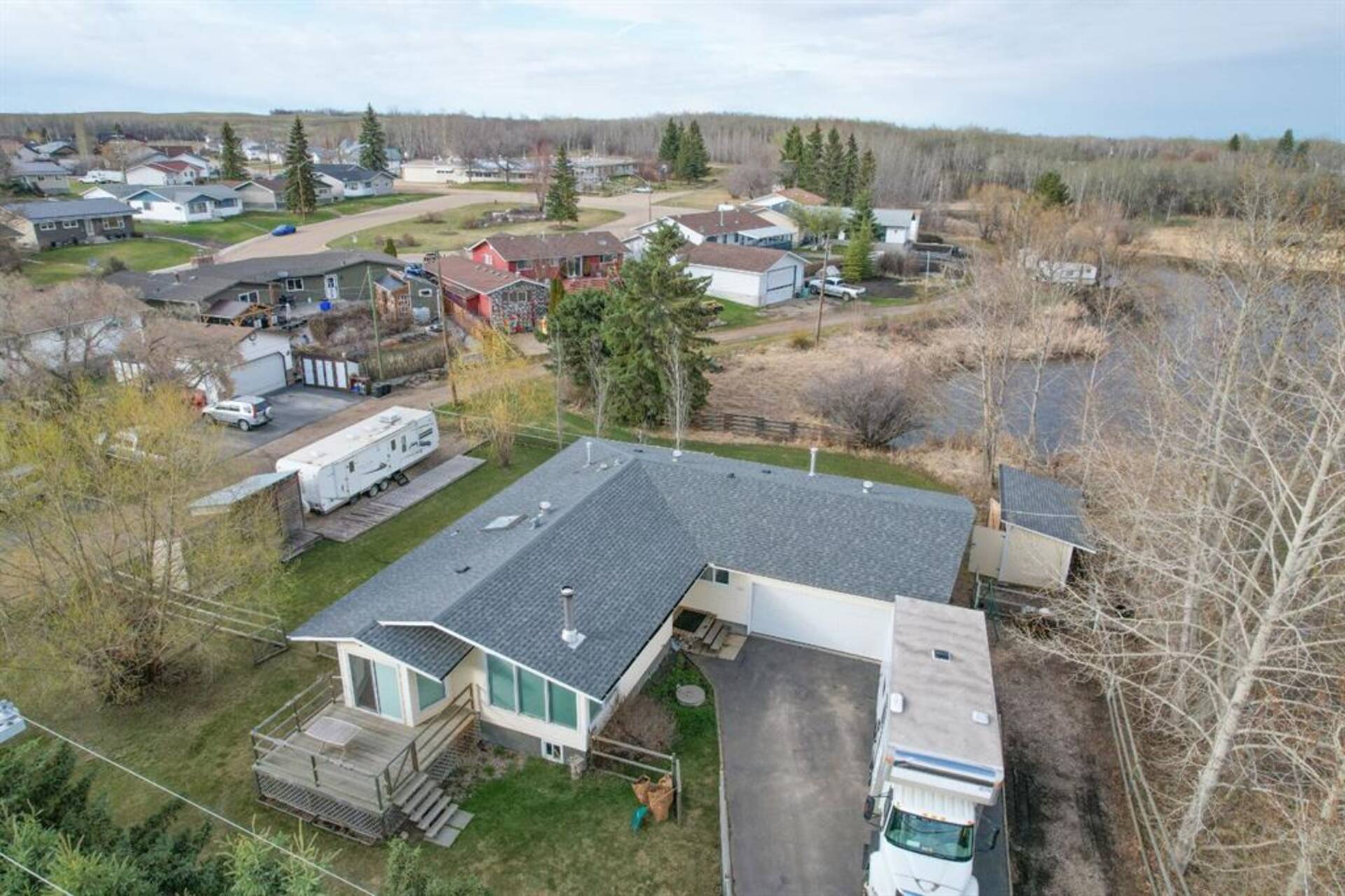 5103 54 Ave Bashaw