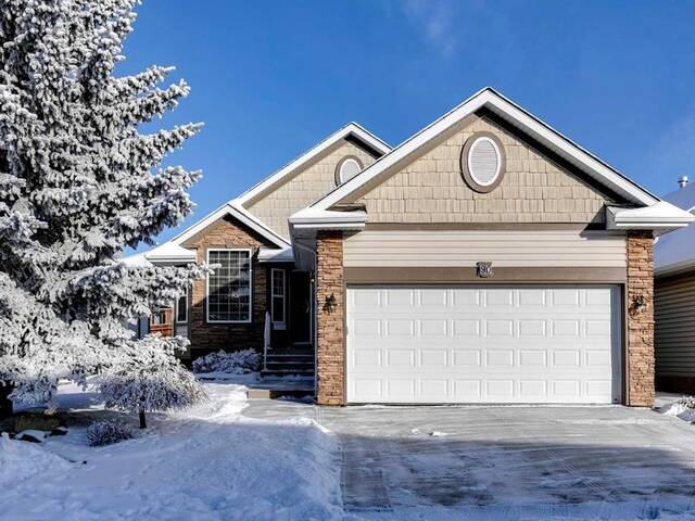 90 Rocky Ridge Green NW Calgary