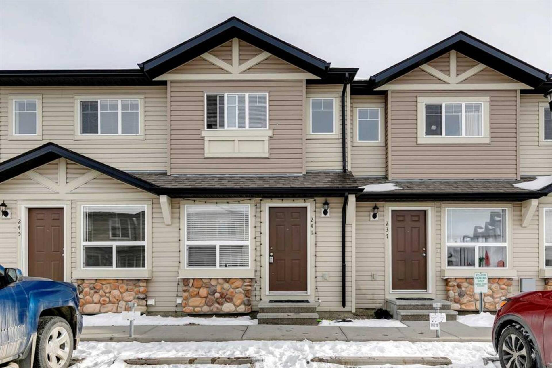 241 SADDLEBROOK Point NE Calgary