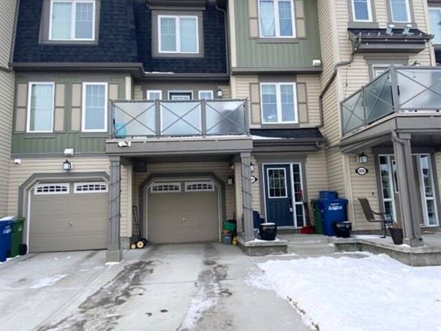 464 WINDSTONE Grove SW Airdrie