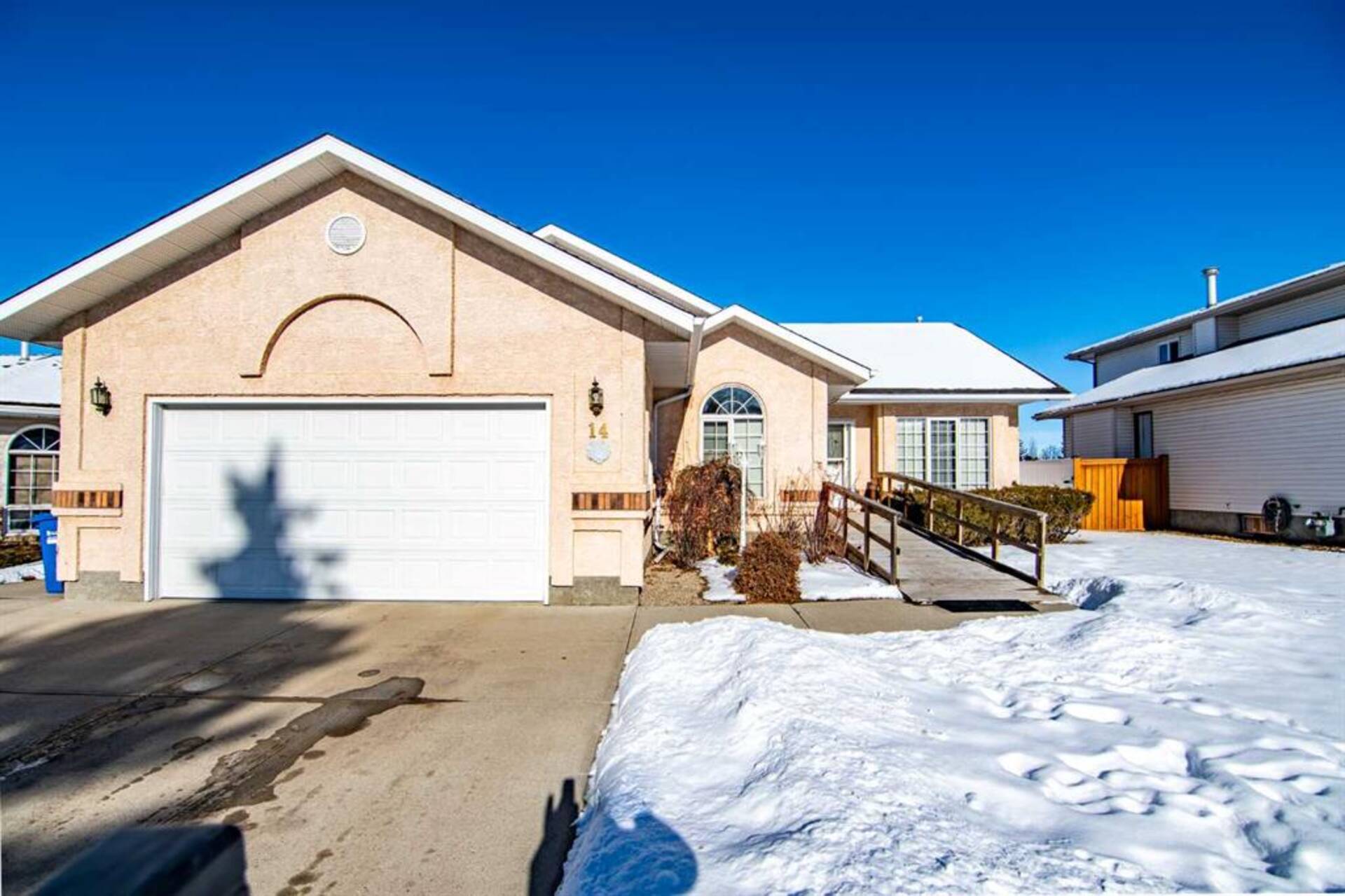 14 Denison Crescent Red Deer