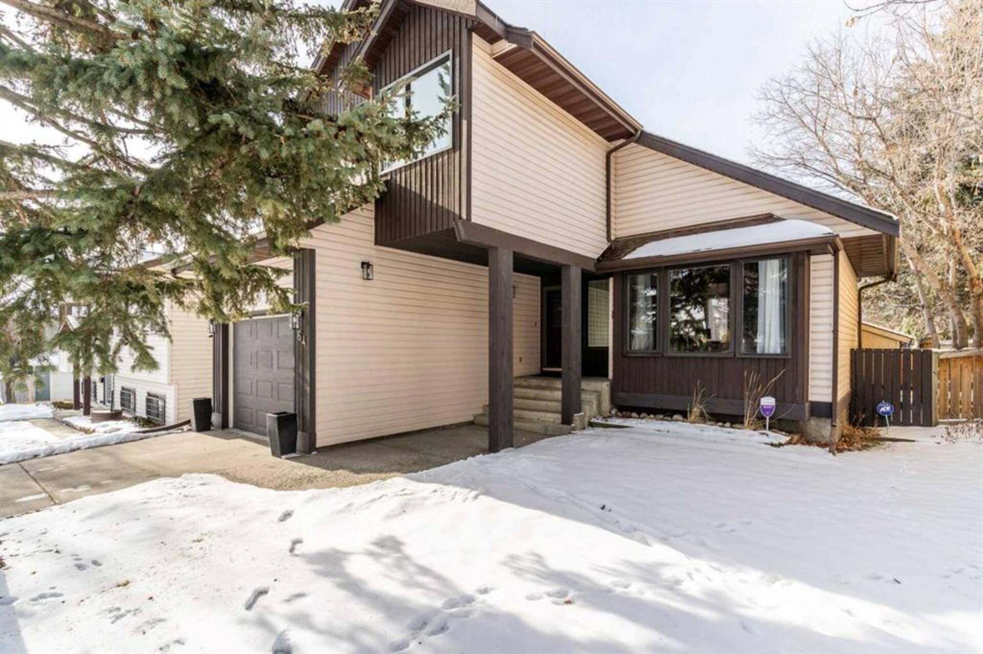 64 Scenic Place NW Calgary