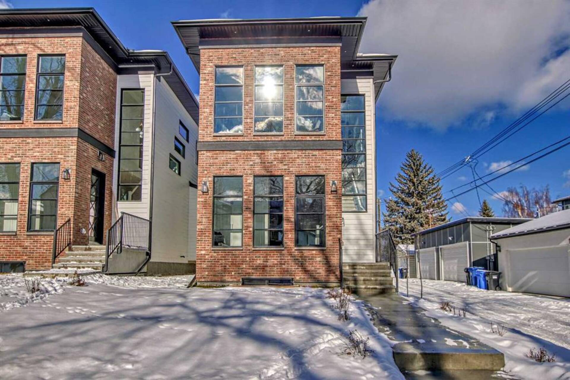 1912 45 Avenue SW Calgary