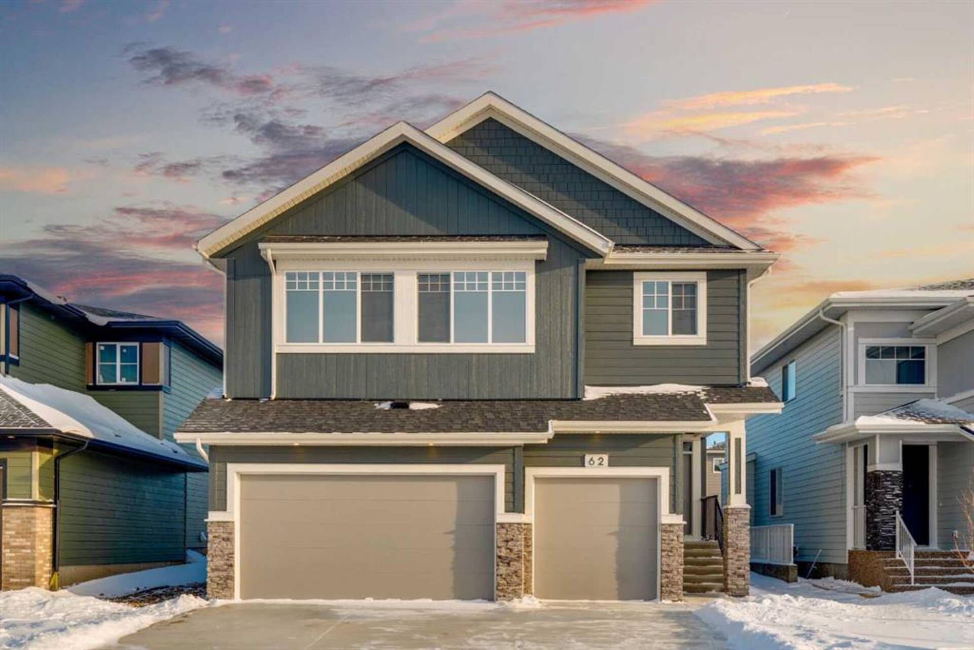 62 South Shore Bay Chestermere