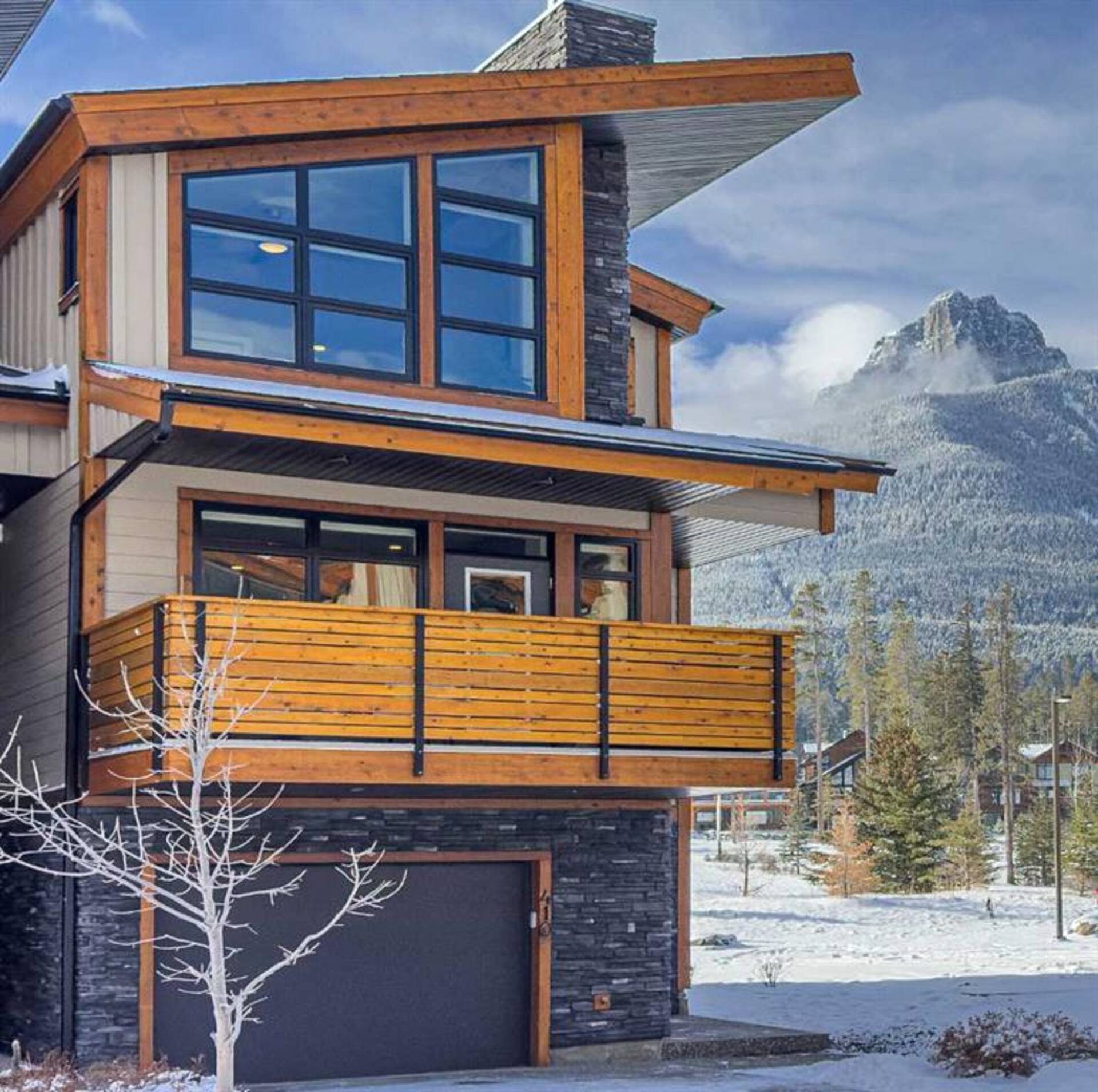 410 Riva Heights Canmore