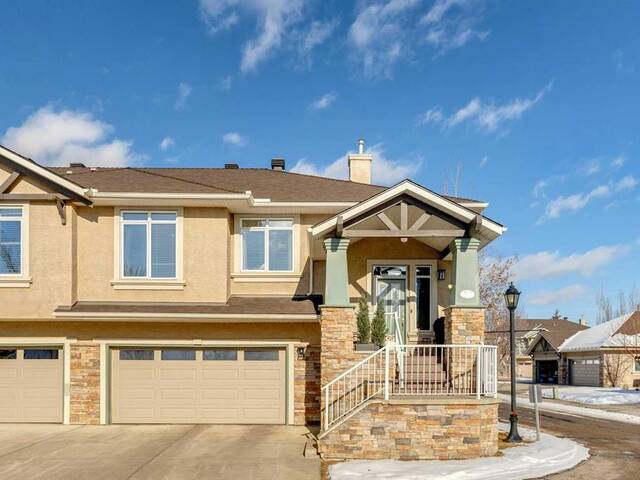 70 Discovery Woods Villas SW Calgary