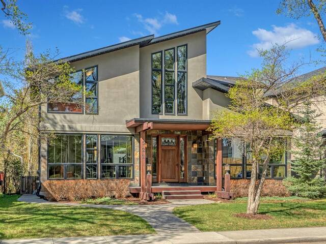 522 28 Avenue NW Calgary