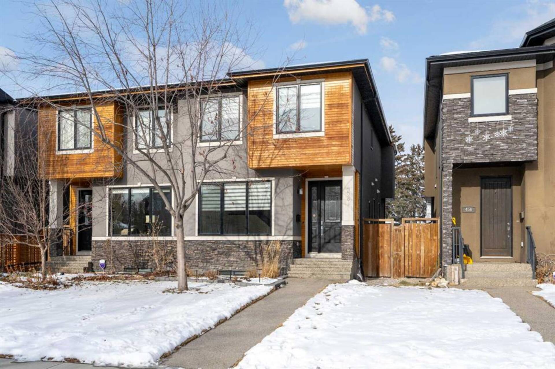 458 29 Avenue NW Calgary