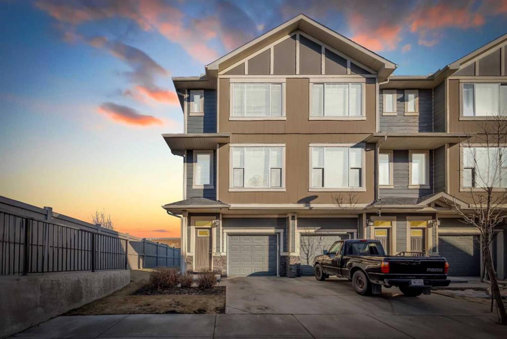 402 Panatella Walk NW Calgary