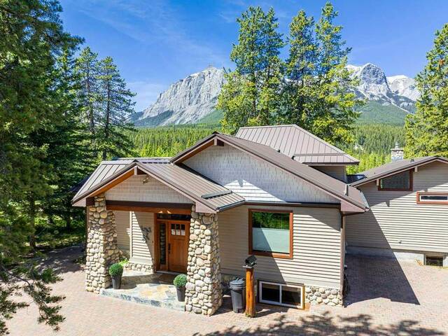 1214 15 Street Canmore